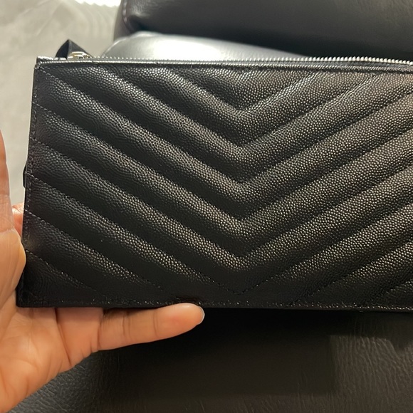 YSL - Picture 3 of 9